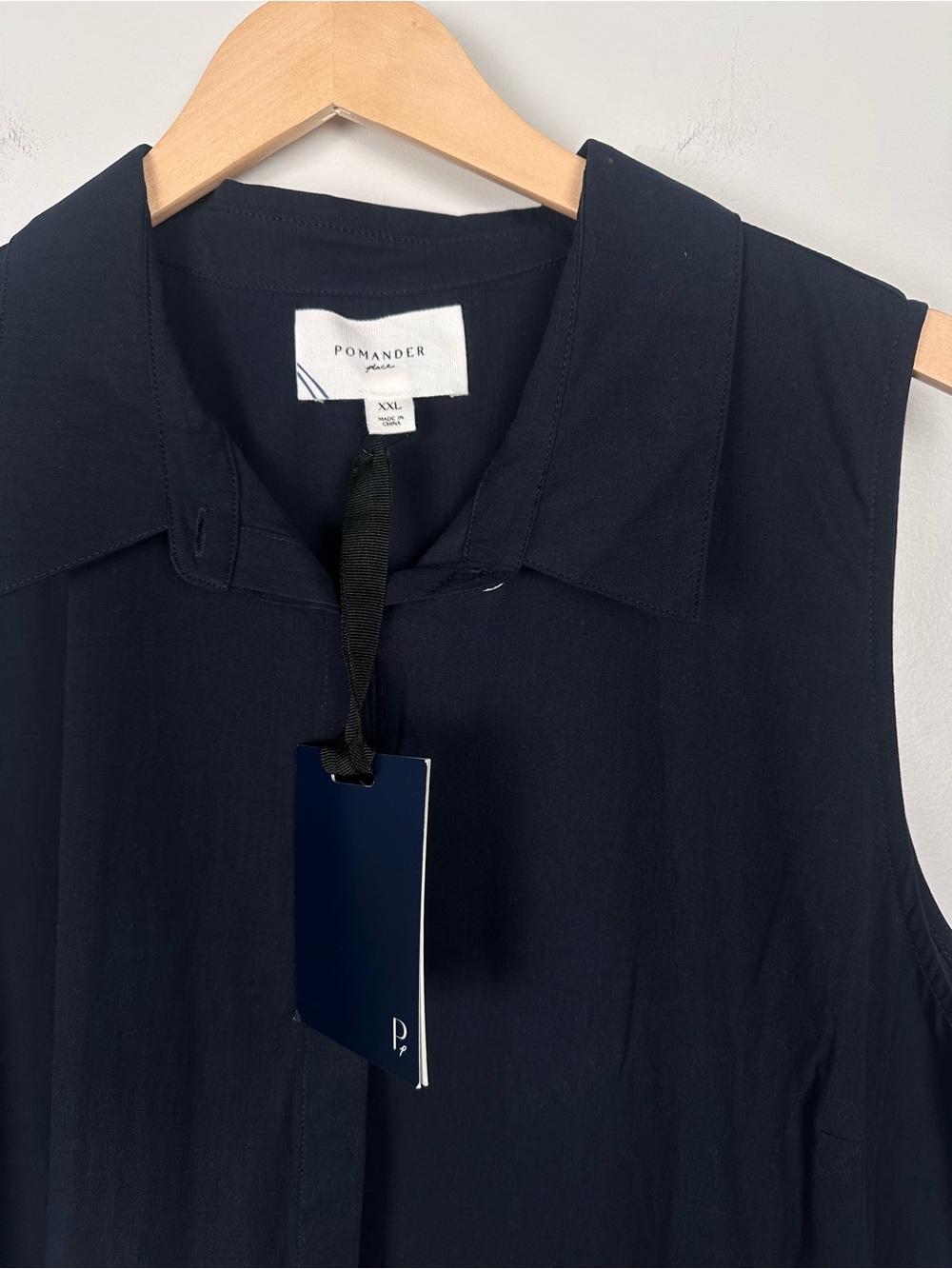 POMANDER PLACE Navy Sleeveless Mabel Maxi Dress - Picture 5 of 9